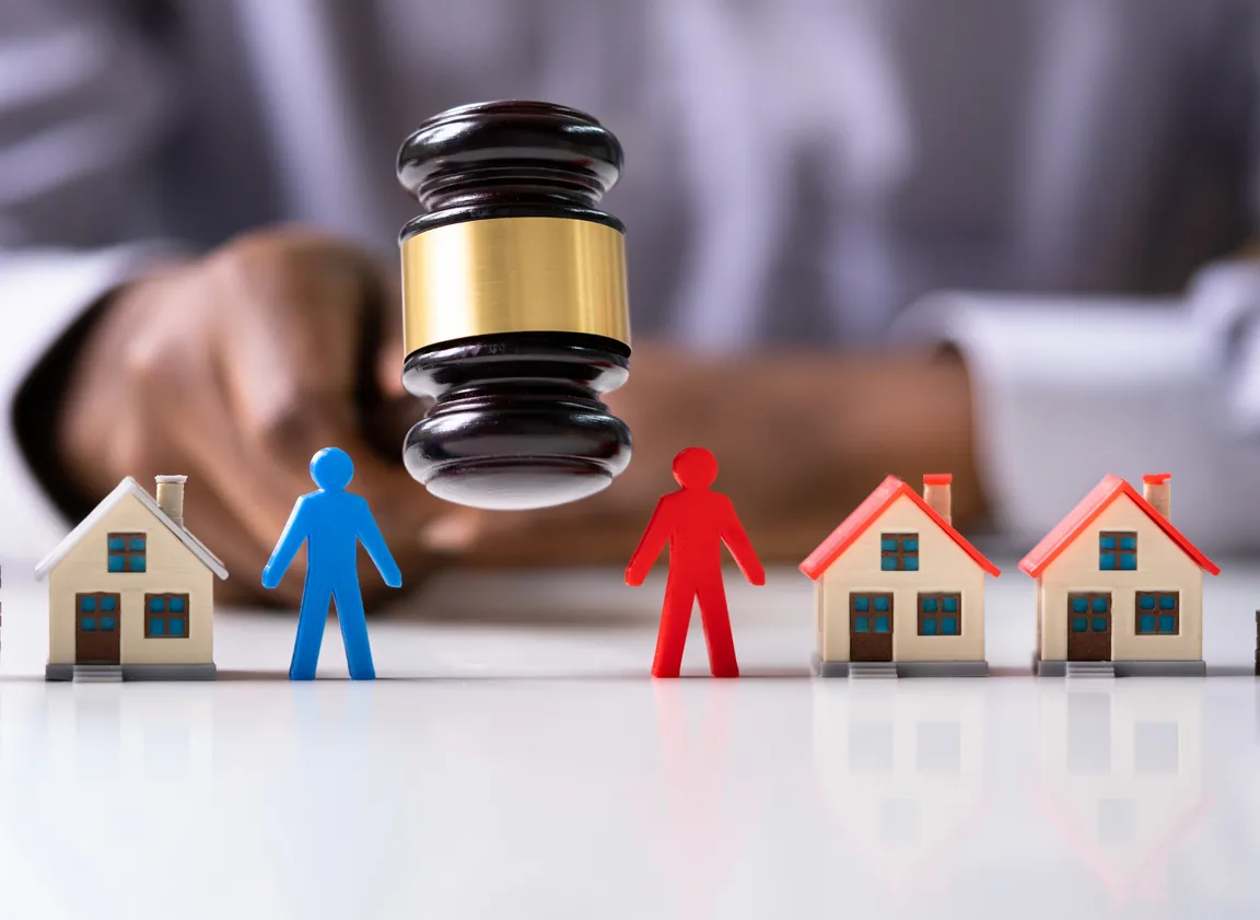 divorce house sale in St. Petersburg