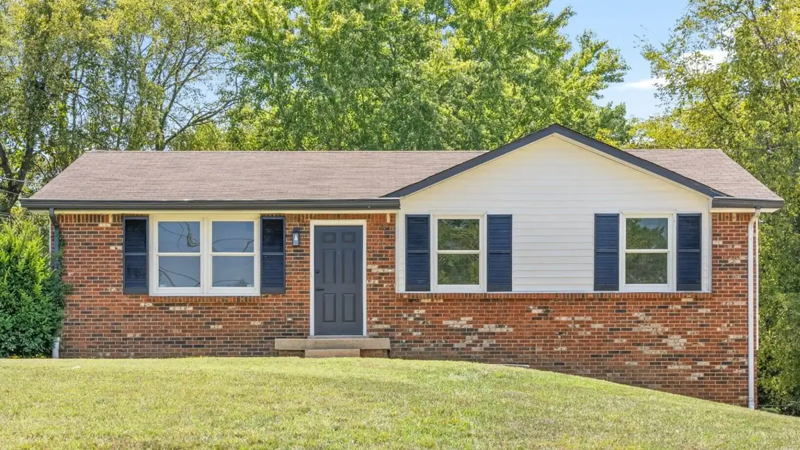 we buy houses in Clarksville TN