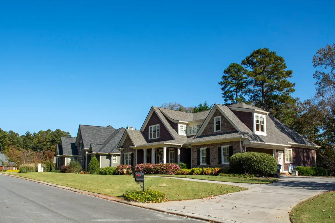 Row of homes in Rome, GA.
