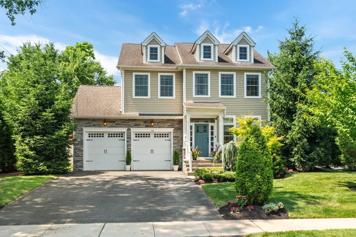 Single-family house in Marlton NJ