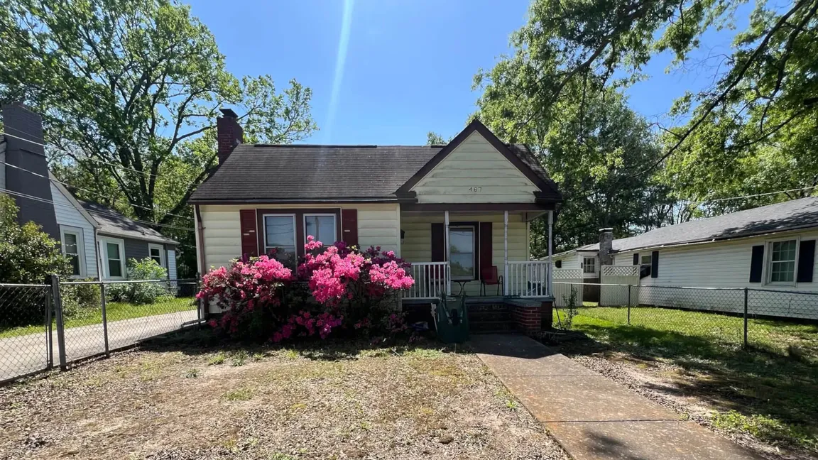 companies that buy houses Mooresville