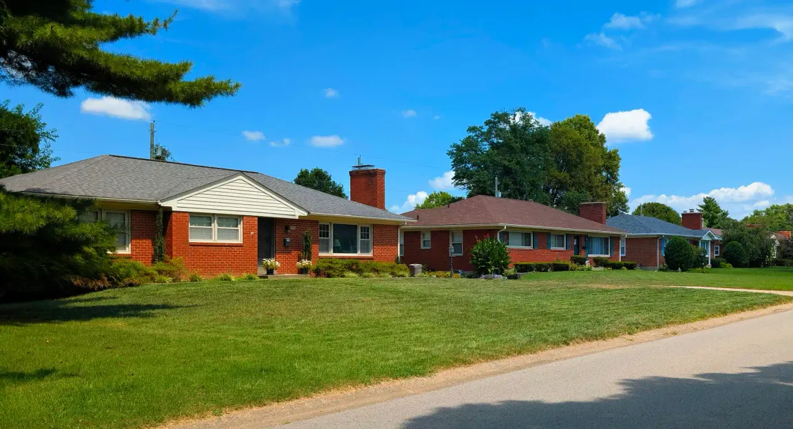 St Regis neighborhood Louisville KY houses for sale