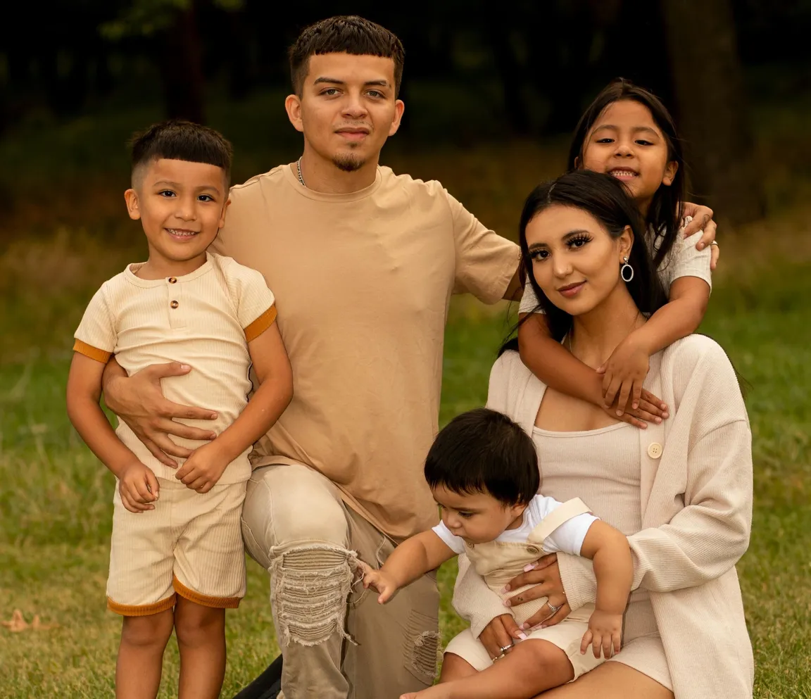 Average young latin family that has kids and wants a home of their own