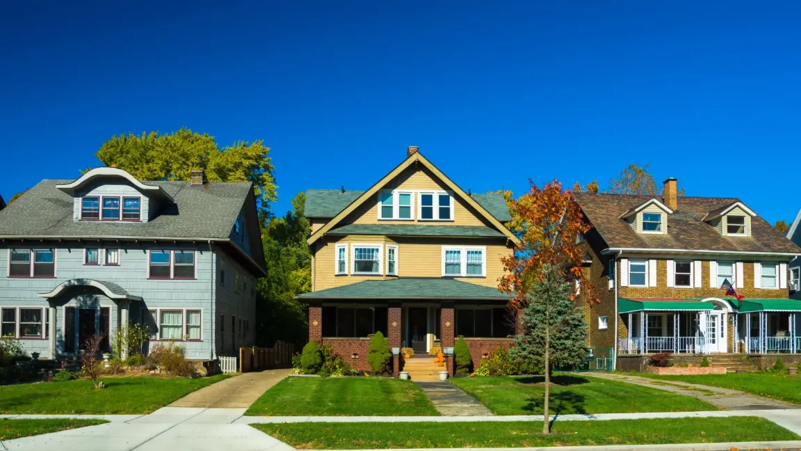 companies that buy houses Mentor