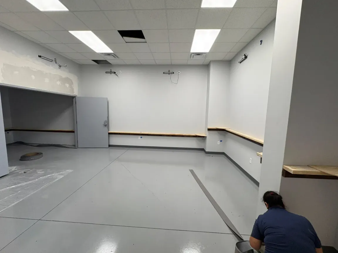 commercial remodel, tenant build out, mint construction {market_city]