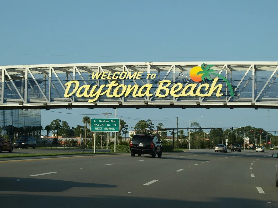 We Buy Houses in Volusia County FL