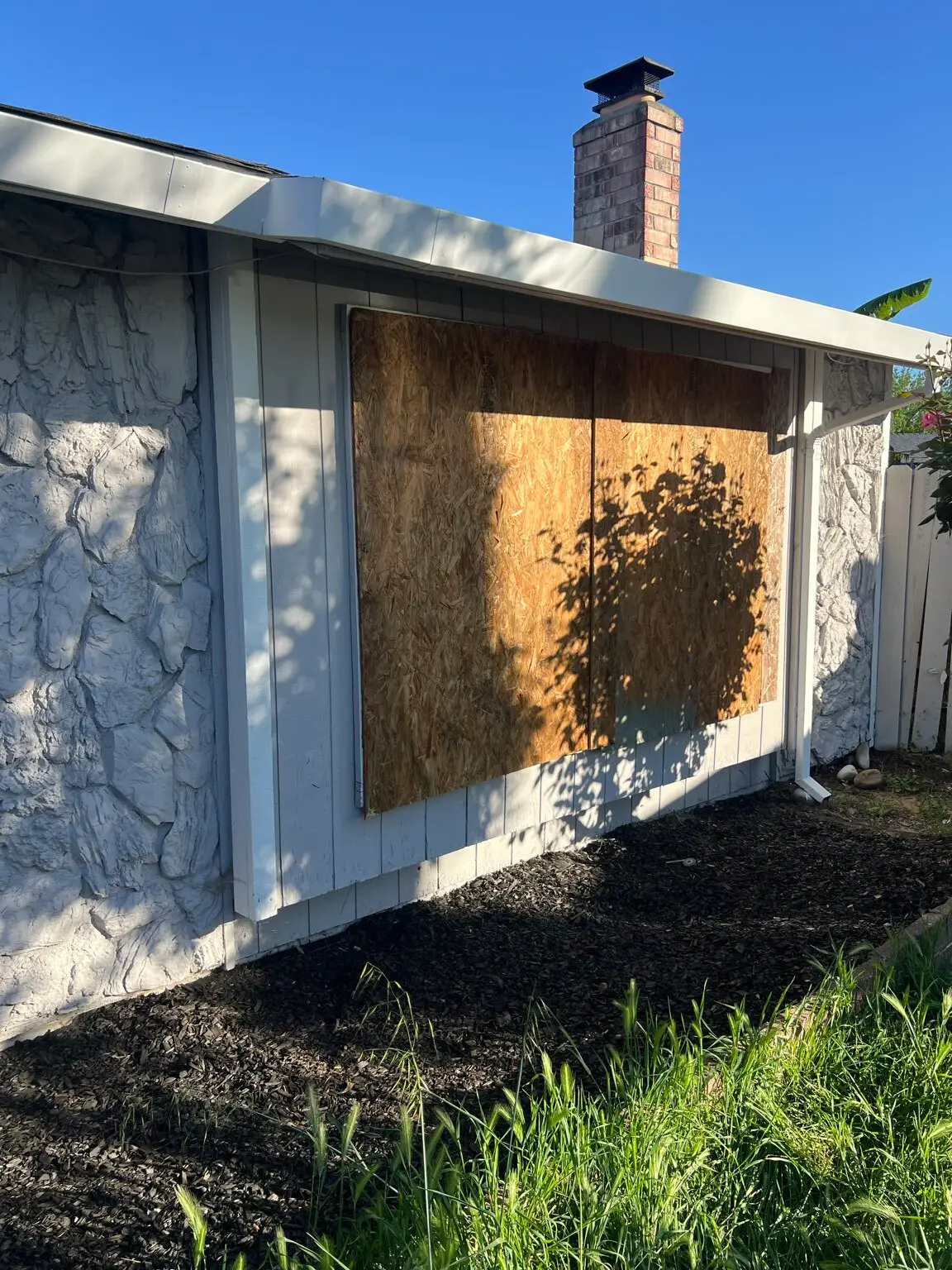 tenant broke windows in sacramento