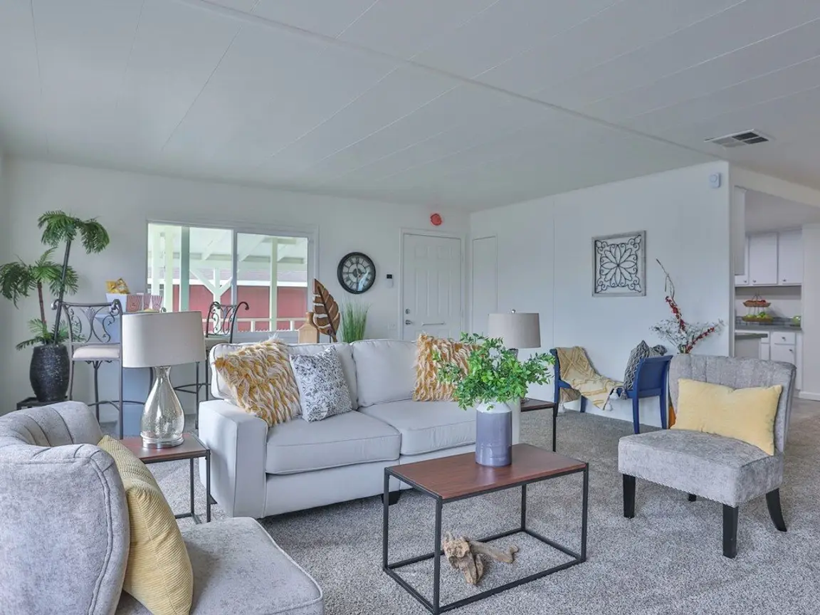 remodeled squatter home in sacramento