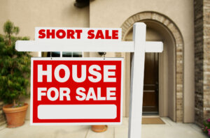 Foreclosure? or Short Sale?