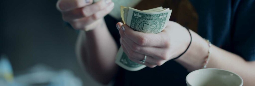 what does it cost to sell a house
