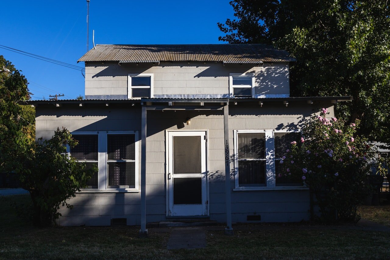 Boost Home’s Curb Appeal for a Faster, More Profitable Sale