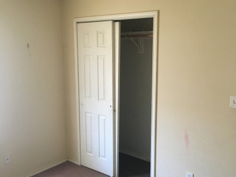 Cheap Rental Mission Property 11