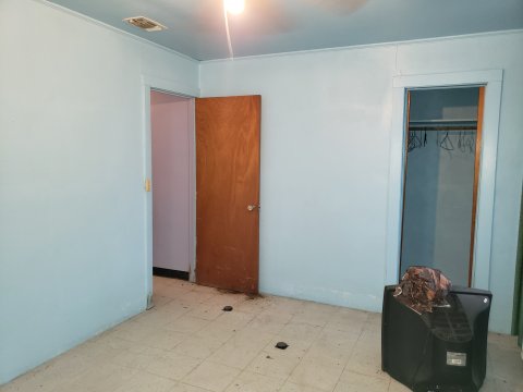 Jett 3 Acre Fixer Upper (70)