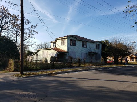 Palmetto Fixer Upper (1)