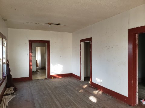 78201 San Antonio Flip (19)