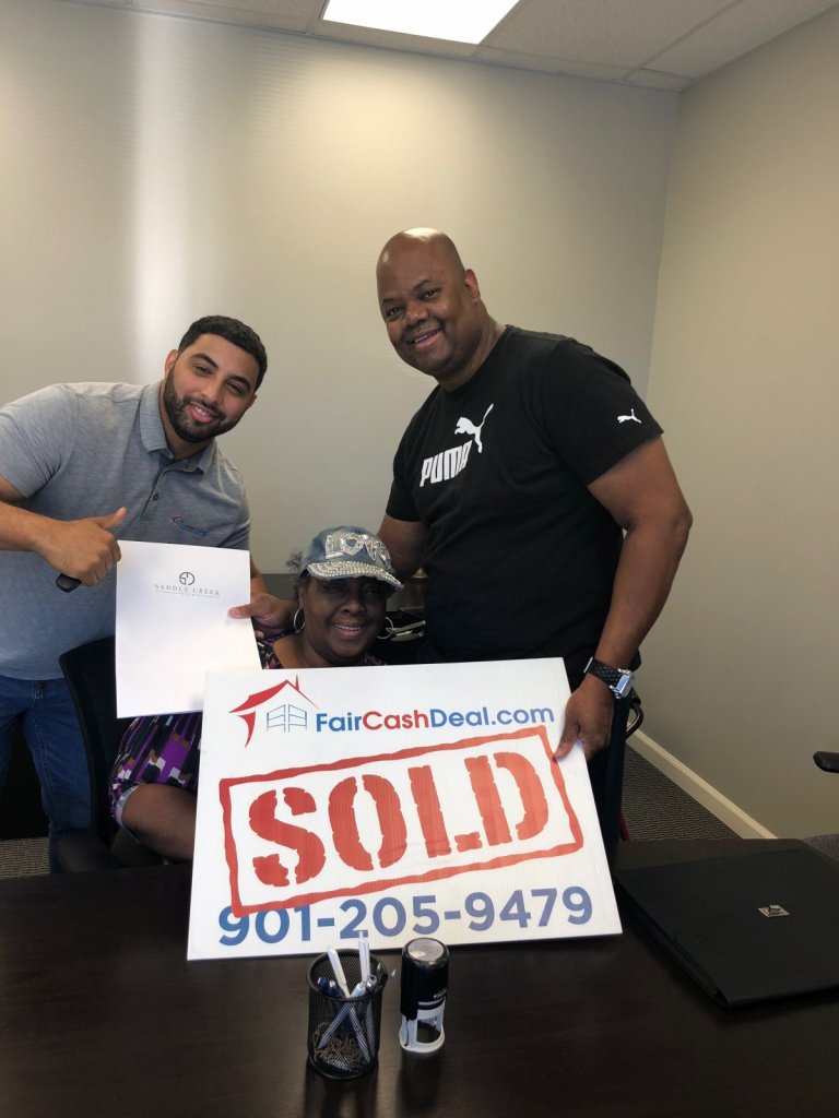 Happy seller with Fair Cash Deal