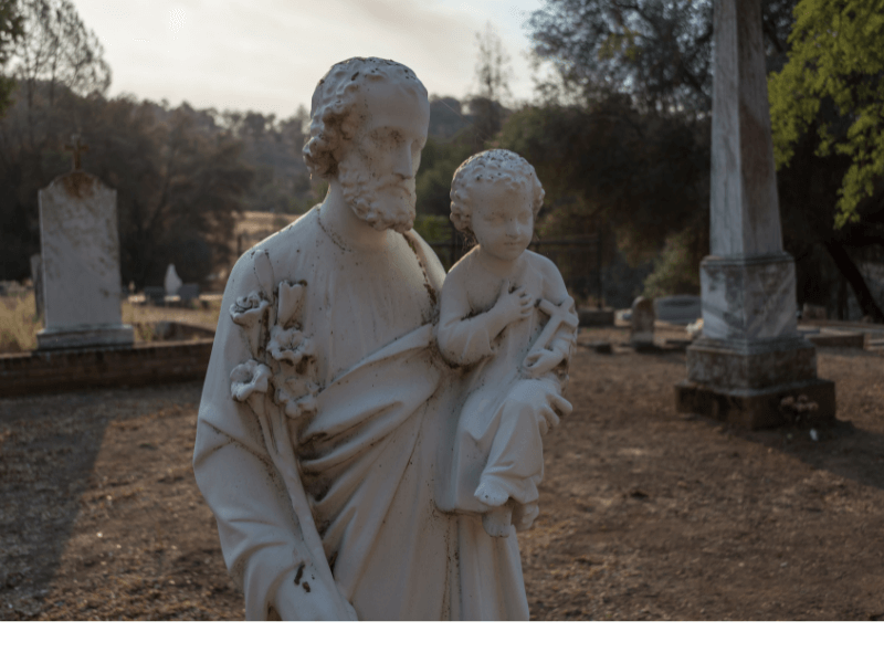 The Process of Burying a St. Joseph Statue to Sell Your House