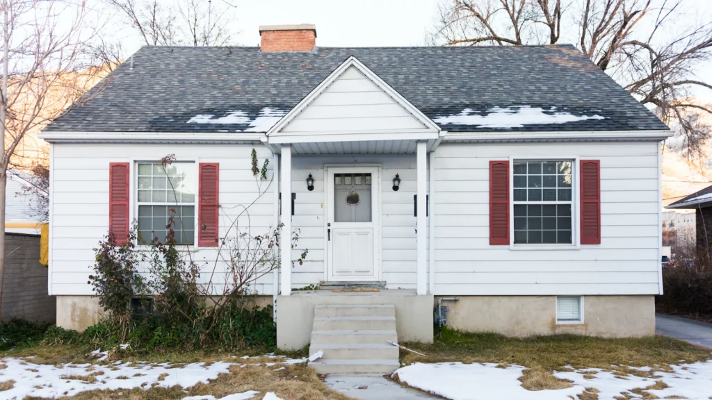 Distressed house for sale in Knoxville TN