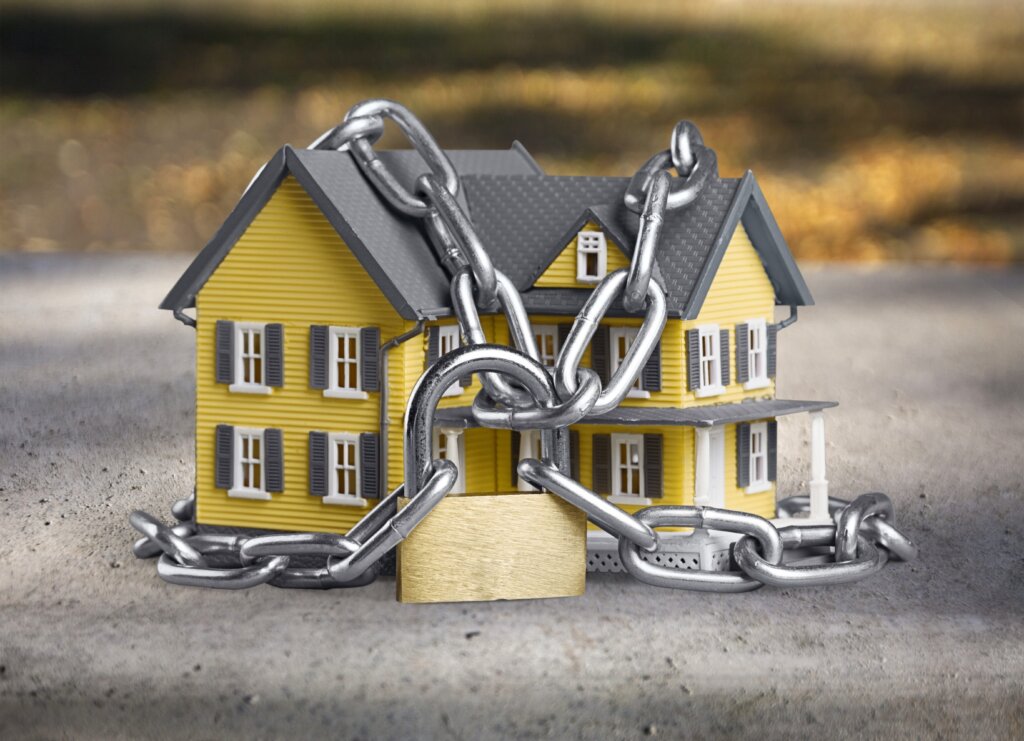 Knoxville TN probate house with mortgage and liens during an inherited property sale