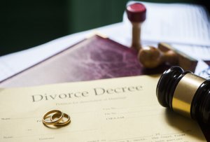 Selling-house-after-divorce