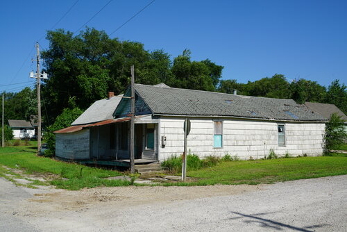 selling a house as is