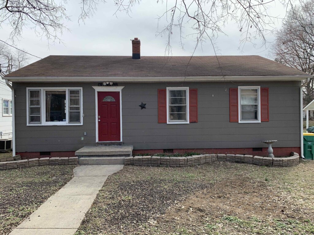 We Buy Houses For Cash in Sandston Virginia
