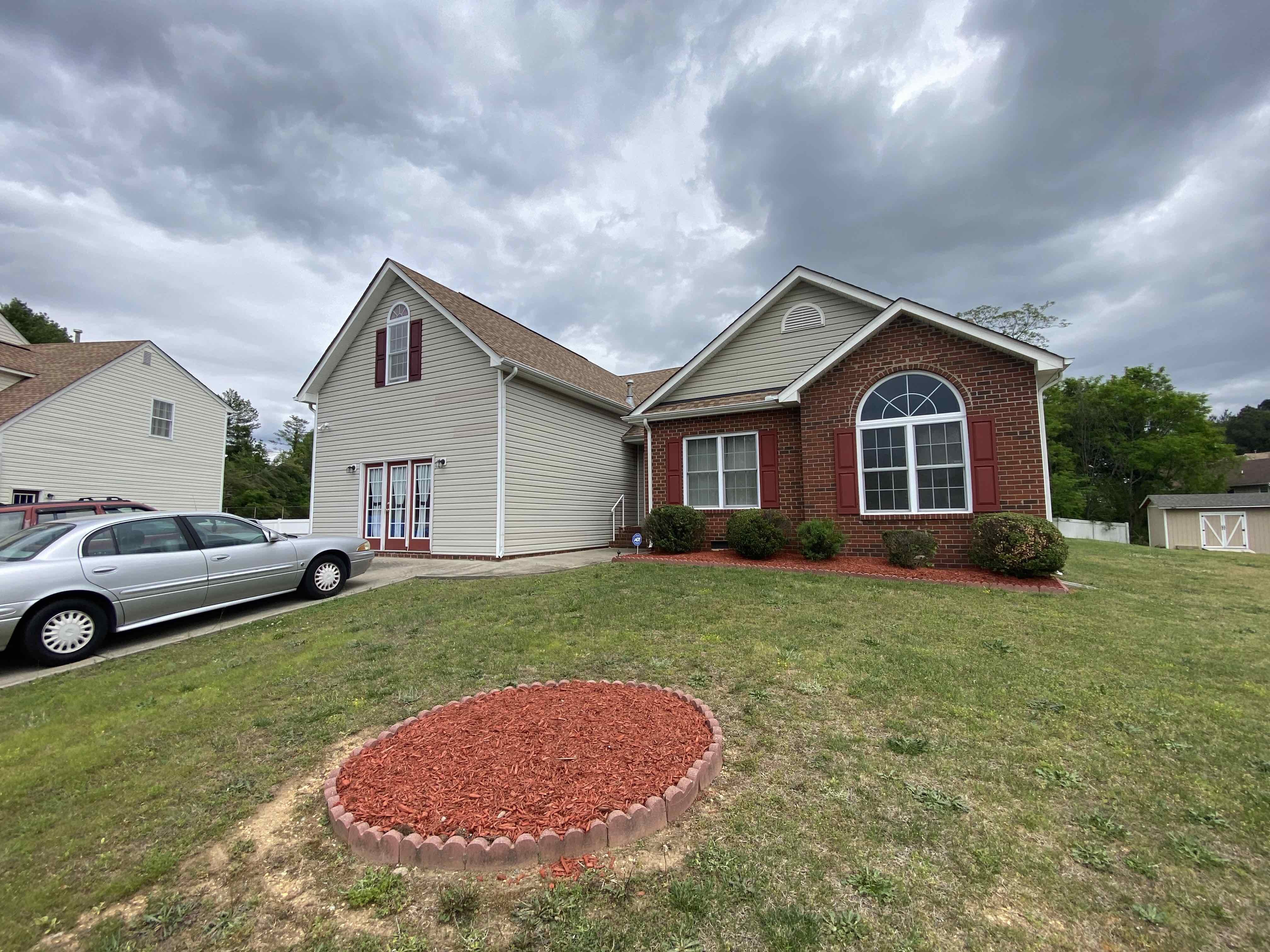 We Buy Houses Like This One In Martinsville Virginia