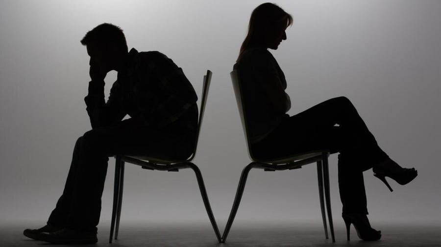 couples splitting family home