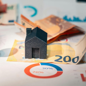 Paying Debts by Selling Your House Baltimore