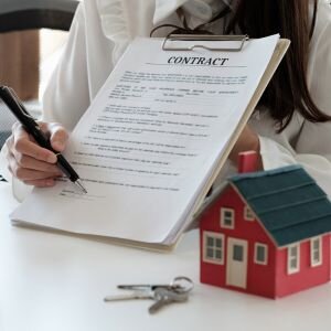 Is it feasible to sell my house before paying off the mortgage in Maryland