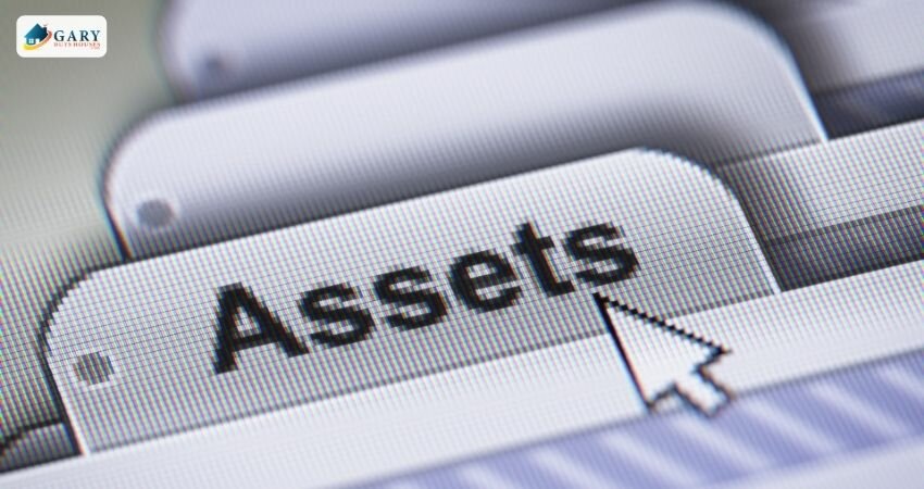 a computer screen showing the mouse icon hovering over a folder titled "assets"