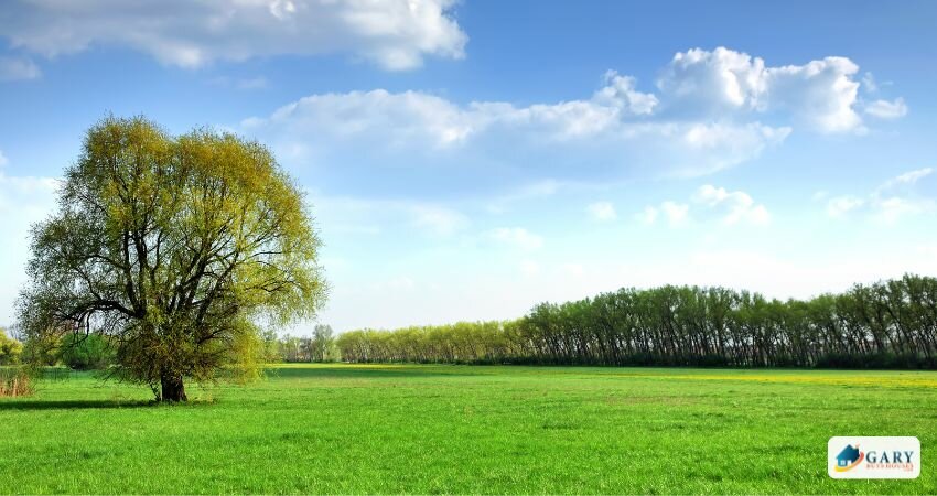 Is it smart Buying land to build on later?