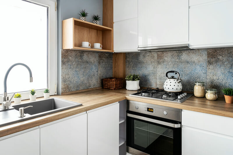 Things to fix when selling your house