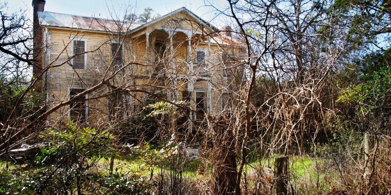 Selling a house that needs repairs Texas