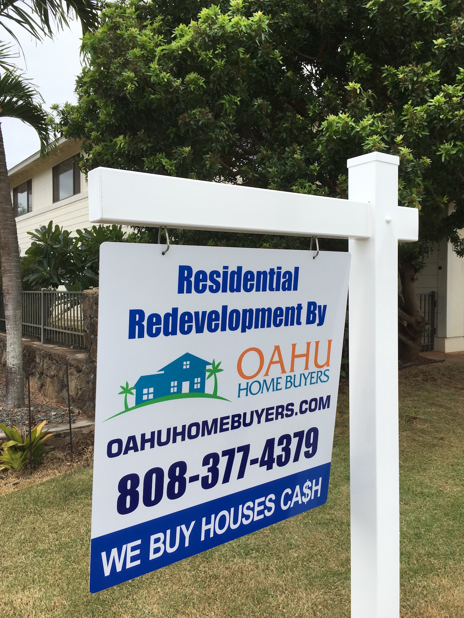 Oahu Home Buyers yard sign - Makakoa Loop Waipahu