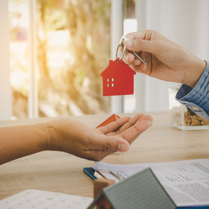 Sell House With a Squatter Hawaii