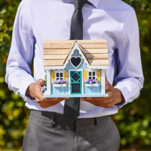 Selling by Owner vs. Real Estate Agent in Maui