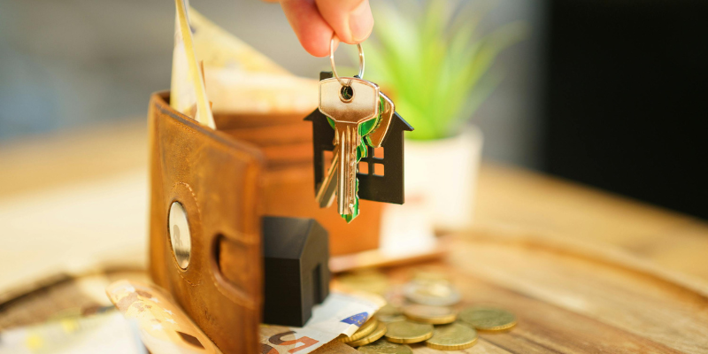 How to Draw Buyers to a Distressed Property [market_city]