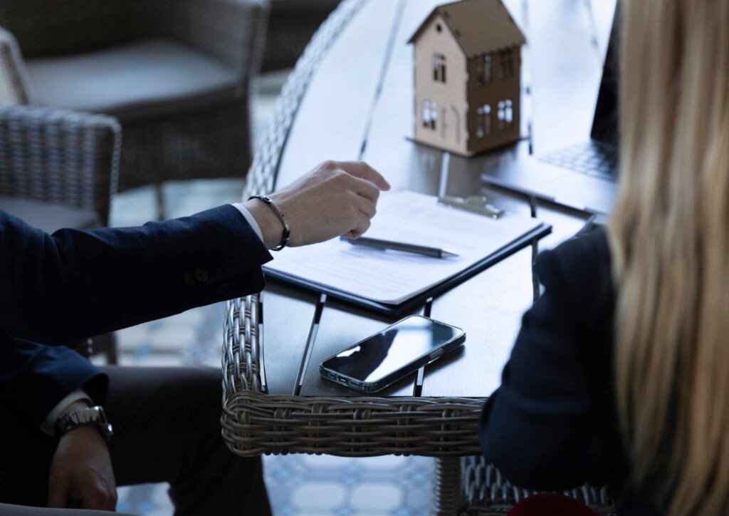 Organizing Essential Paperwork for selling home for cash in delaware
