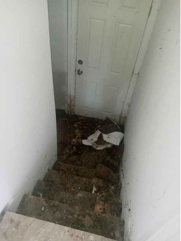 sell my house water damage chicagoland