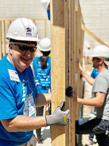 Habitat For Humanity of Greater Los Angeles | Homesmith Buys Houses Southern CA | Sell House Fast Southern California | We Buy Houses Southern CA | Cash Home Buyers | 1-855-HOMESMITH