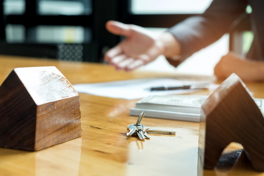 Plan B homebuyers, we buy houses milwaukee, sell my house fast milwaukee, we buy houses milwaukee plan b homebuyers, cash home buyers milwaukee