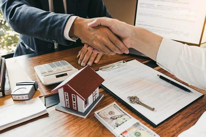 Plan B homebuyers, we buy houses milwaukee, sell my house fast milwaukee, sell my house fast milwaukee