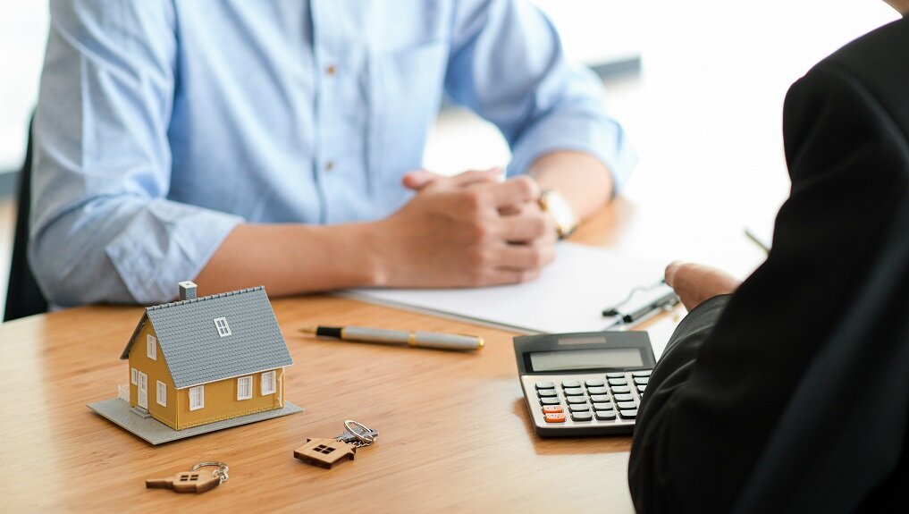 Plan B homebuyers, we buy houses milwaukee, sell my house fast milwaukee, we buy houses milwaukee plan b homebuyers, cash home buyers milwaukee