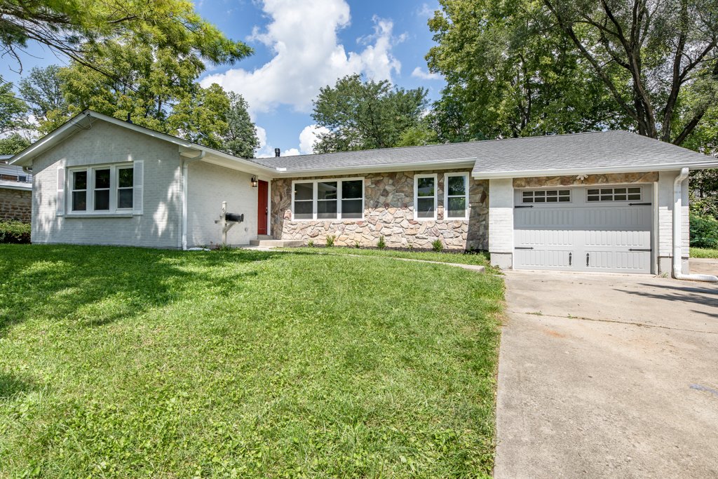 property-img