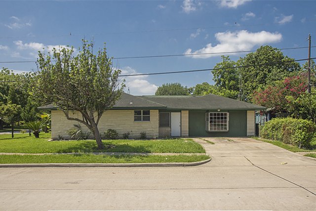 Homes For Sale In TX Spring 77034 - Vinita 3BR