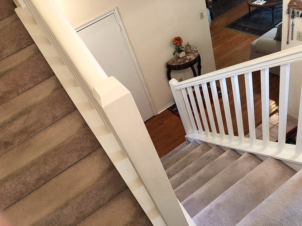 Homes For Sale In TX Friendswood 77546 – Killarney 3BR Stairway