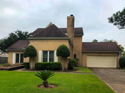 Homes For Sale In TX Friendswood 77546 – Killarney 3BR