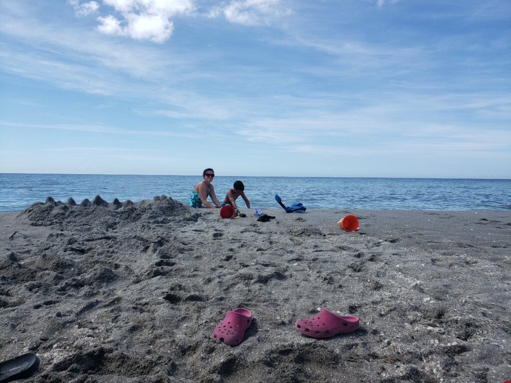 Moving to Cape Coral. How far to Sanibel and Captive beach