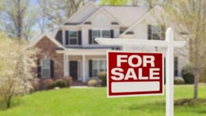 For Sale sign in Princeton, New Jersey